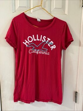 Hollister Pink-Red California Graphic Short Sleeve Tee